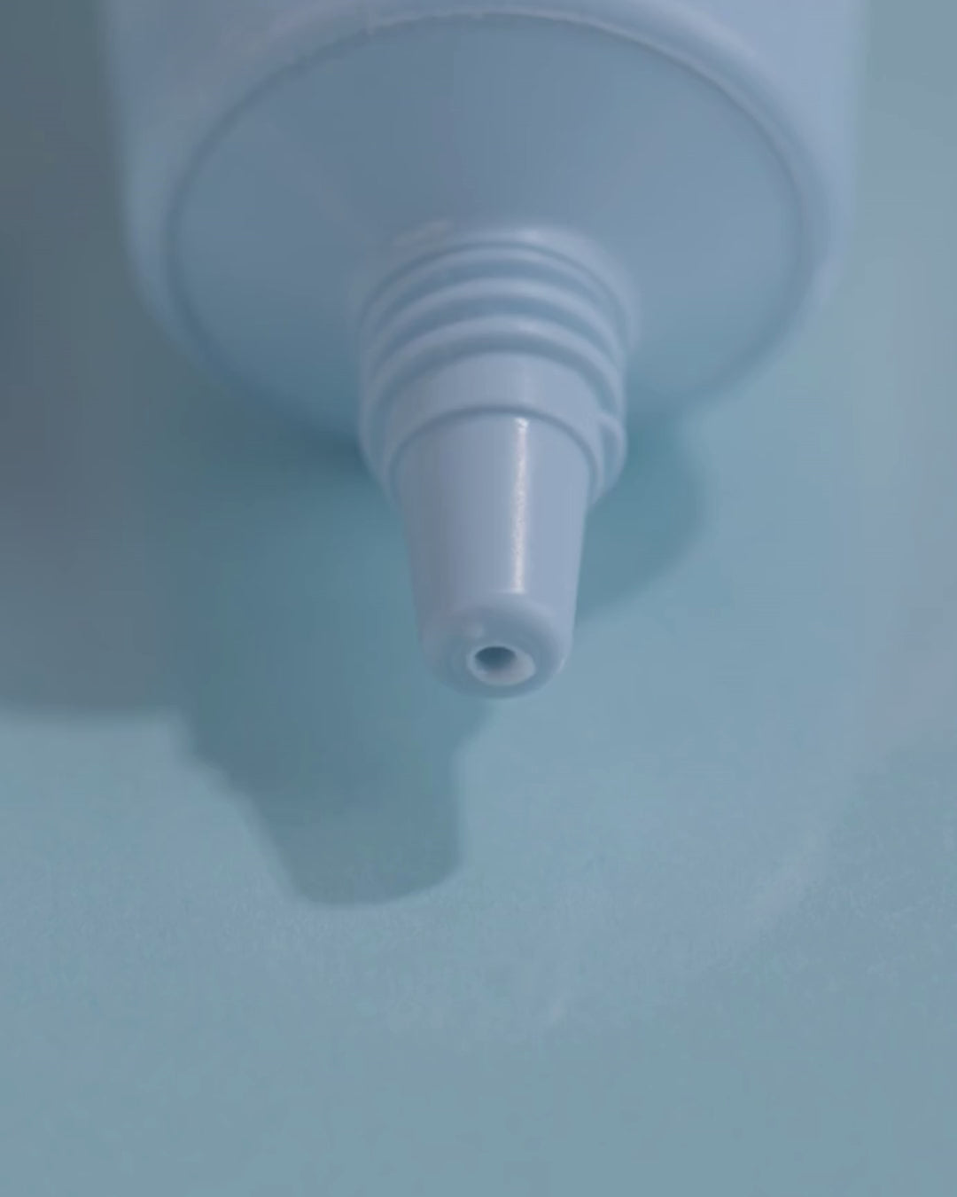 Relief Sun Aqua-Fresh : Rice + B5  (SPF50+ PA++++) - video background